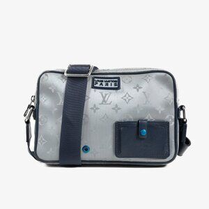 Louis Vuitton 2018 Monogram Satellite Alpha Crossbody Bag